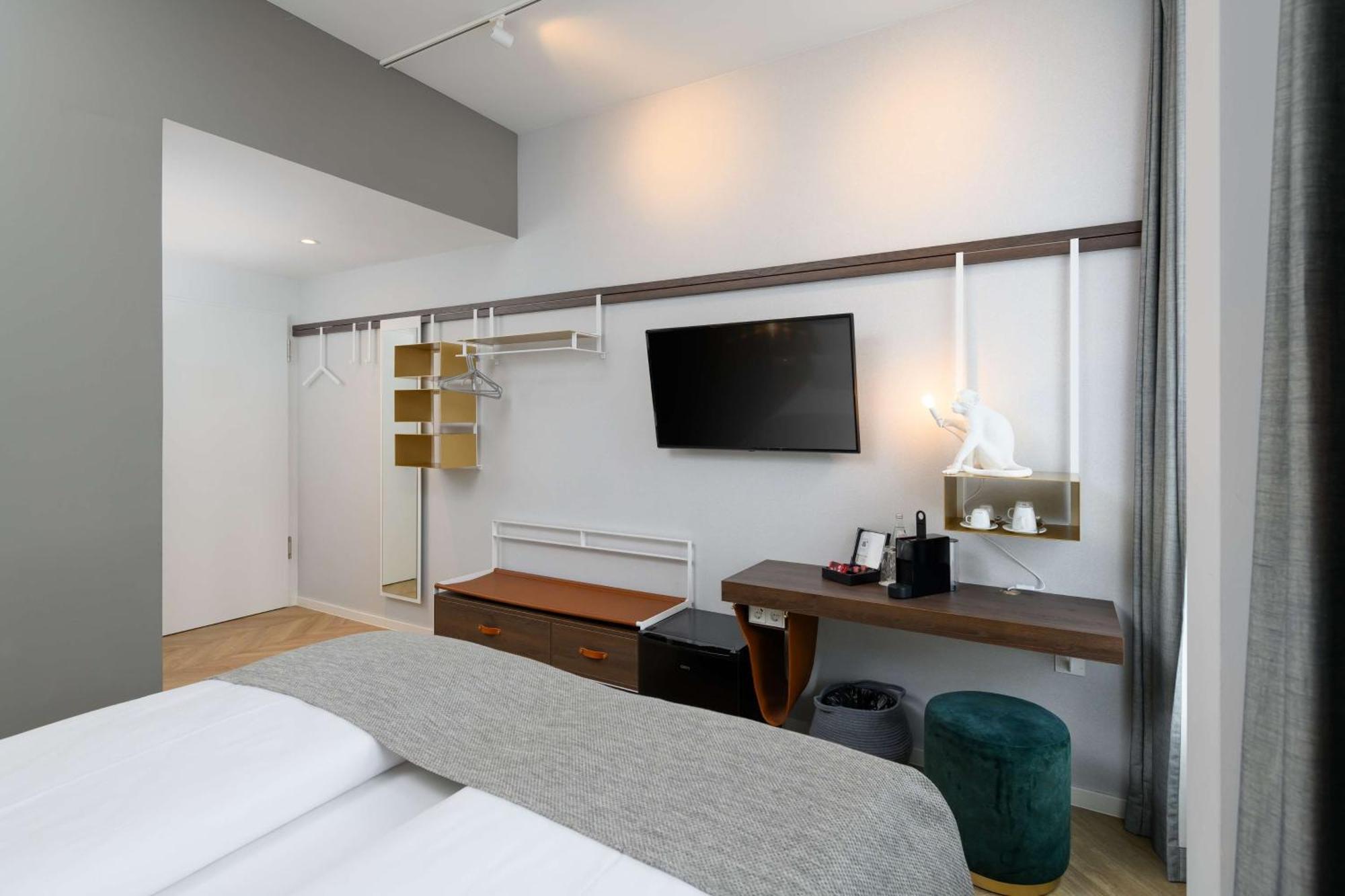 Flightgate Munich Airport Hotel, A Member Of Radisson Individuals Халльбергмос Экстерьер фото