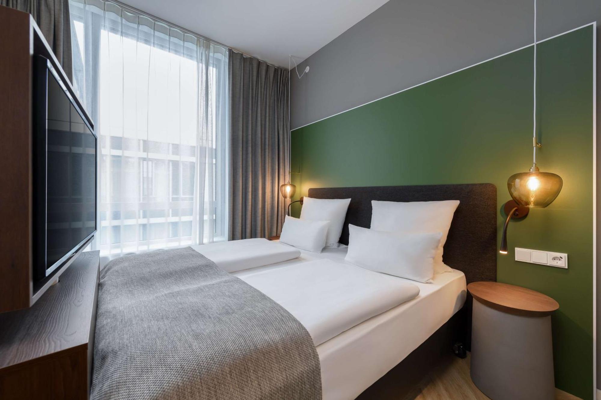 Flightgate Munich Airport Hotel, A Member Of Radisson Individuals Халльбергмос Экстерьер фото