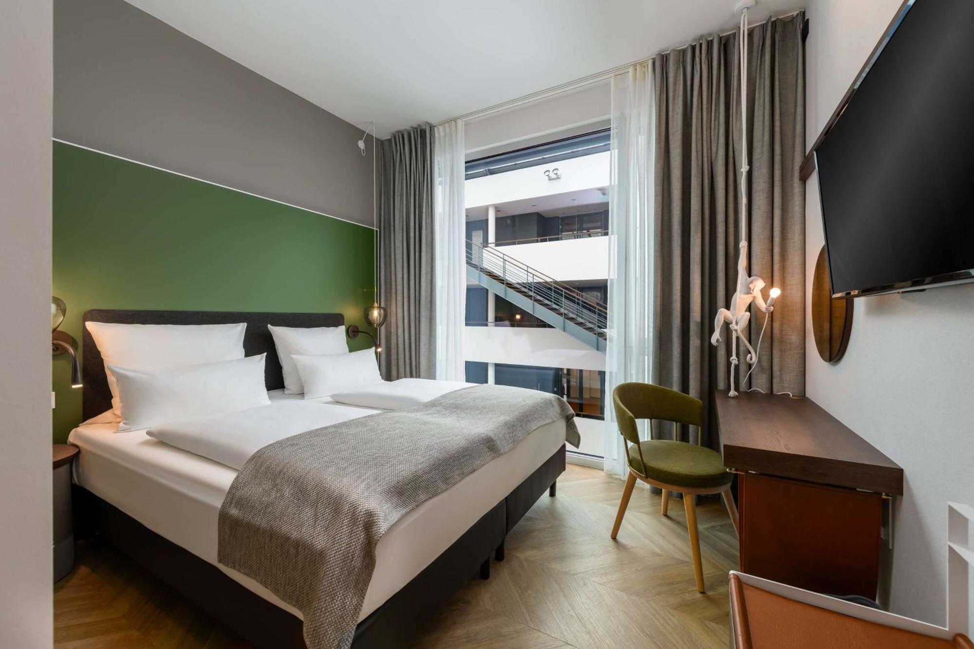 Flightgate Munich Airport Hotel, A Member Of Radisson Individuals Халльбергмос Экстерьер фото